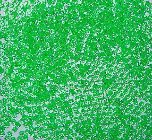 ROUND 11/0 805F TRANSPARENT GREEN INSIDE