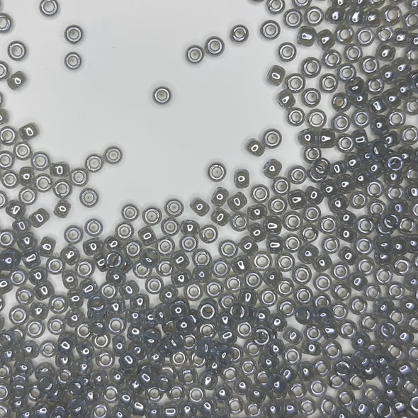 ROUND 11/0 150 BRILLANT PASTEL PEARL GREY