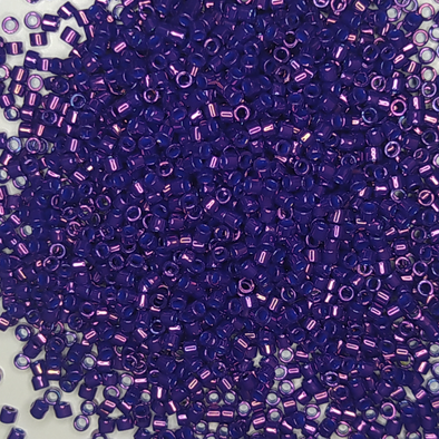 TREASURE 11/0 461 METALLIC VIOLET